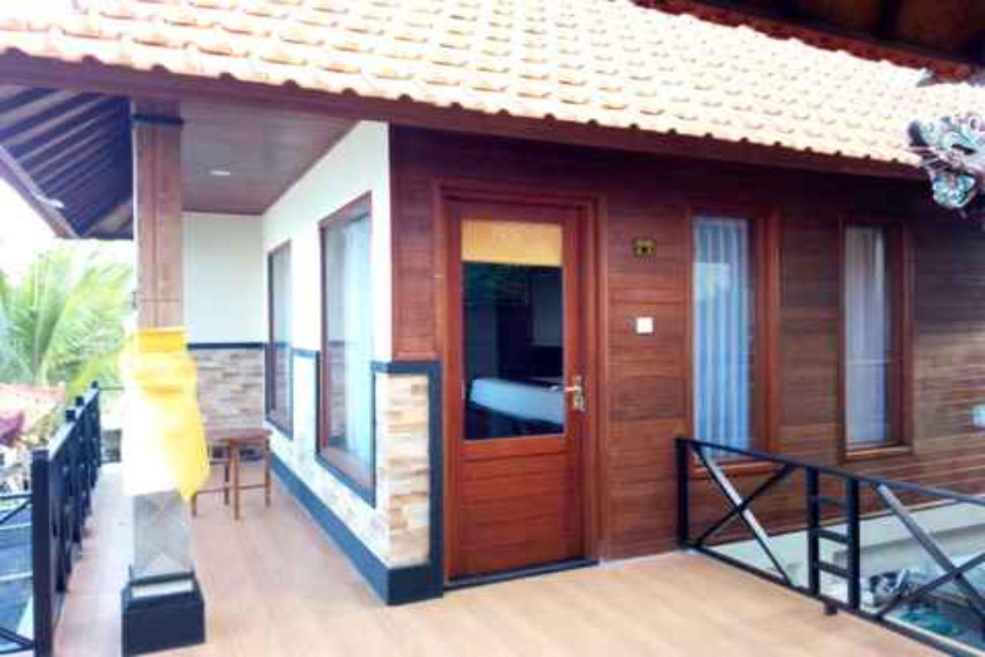 The Beach Huts Lembongan Exterior photo