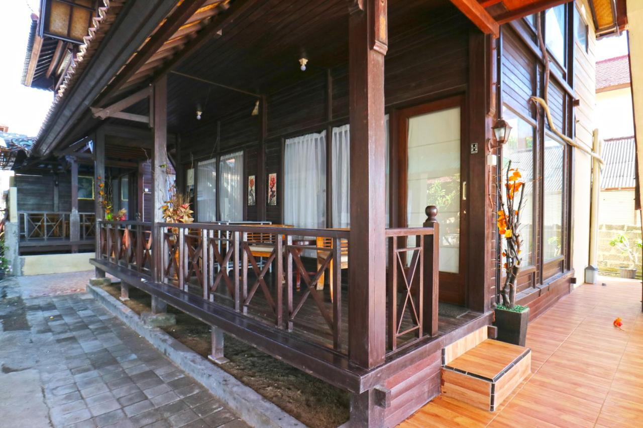 The Beach Huts Lembongan Exterior photo